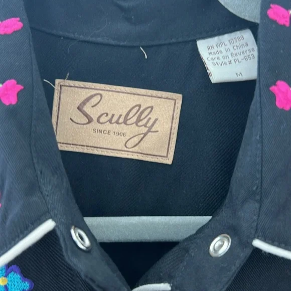 Cowgirl shirt - Picture 2 of 2